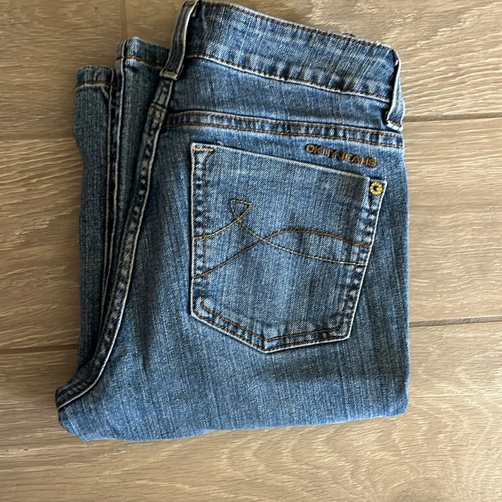 DKNY SoHo Bootcut Jeans Mid Rise Medium Wash Denim Size 4R